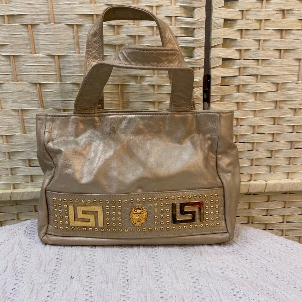 Park Avenue International, Genuine Leather Gold Hand Bag